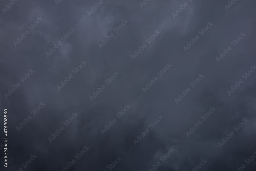 Obraz premium dark clouds in a gloomy sky