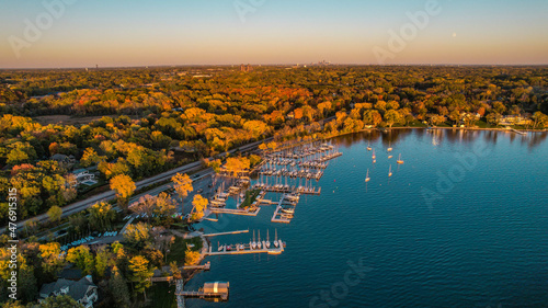 Fotografía Aerial Sunset of Wayzata, Minnesota