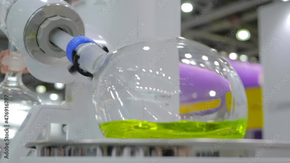 Rotating Lab Tank Laboratory rotary evaporator - homogenization process - rotating ...