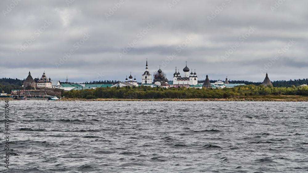 Fototapeta premium Russia. Solovetsky Islands. Panorama of the Solovetsky Monastery in the Bay of Prosperity