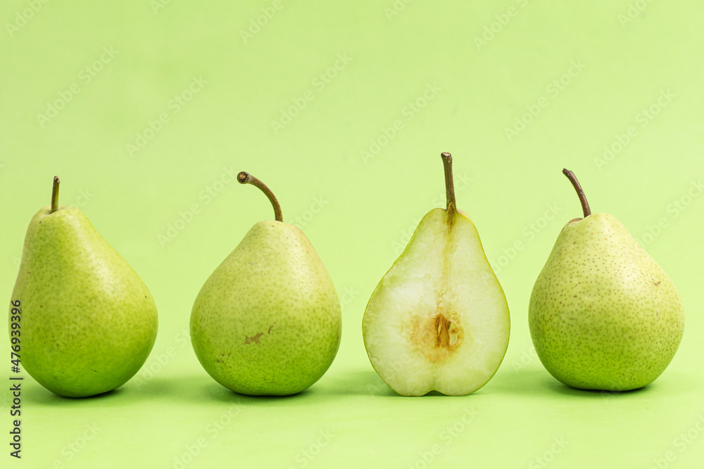 There were fresh and delicious pears on the table There were fresh and delicious pears on the table
