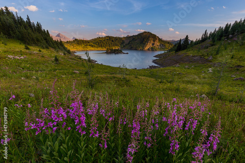 Rock Isle Lake, Sunshine Meadows, Banff National Park, AB & Mount Assiniboine Provincial Park, BC, Canada © Pavel