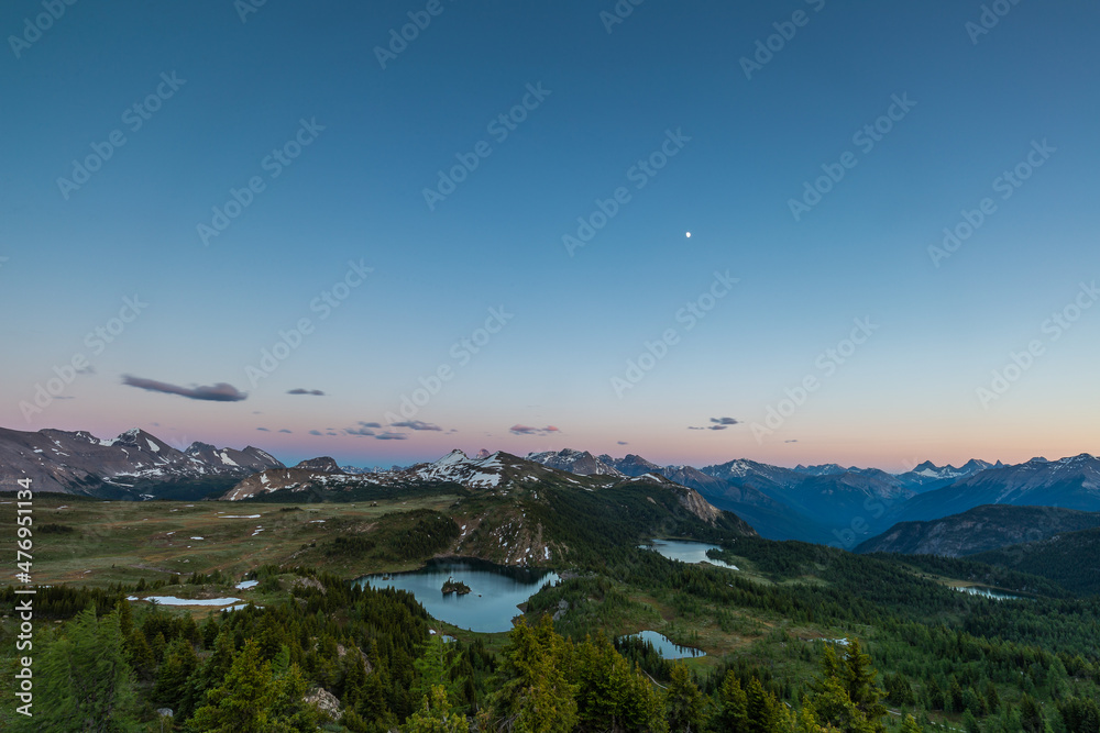 Rock Isle Lake, Sunshine Meadows, Banff National Park, AB & Mount Assiniboine Provincial Park, BC, Canada Rock Isle Lake, Sunshine Meadows, Banff National Park, AB & Mount Assiniboine Provincial Park, BC, Canada