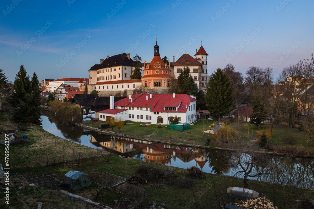 Obraz premium Historical chateau in Jindrichuv Hradec in the South Bohemia, Czech Republic.