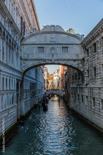 Gondolas on the canal Bridge of Sighs (ponte dei sospiri) in Venice.