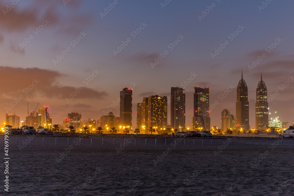 Naklejka premium Skyscrapers and jumeirah beach