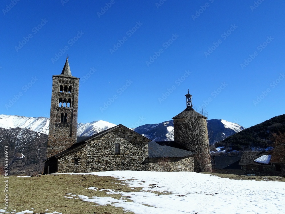 Iglesia Romanico-Lombarda de Cardos