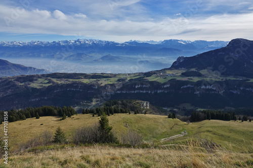 Randonnée automnale au départ d'Engins vers le plateau de la Molière dans le Vercors