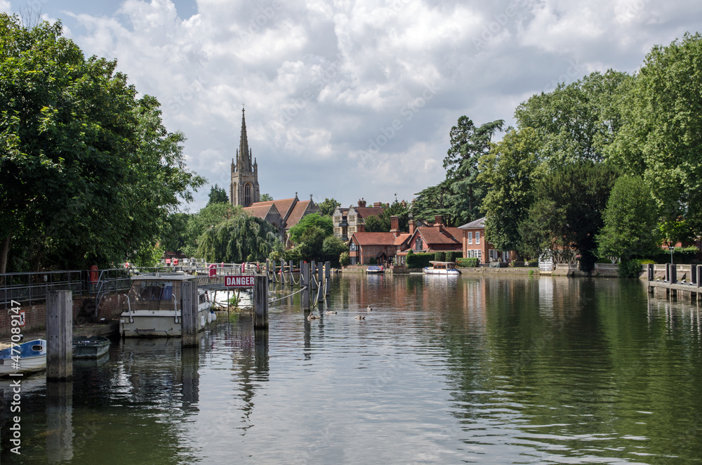 View along the River Thames at Marlow, Buckinghamshire View along the River Thames at Marlow, Buckinghamshire