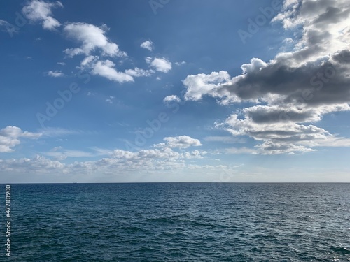 sea horizon  sea and sky horizon background