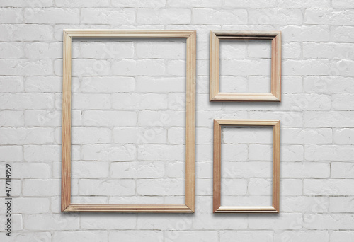 frames on white wall © vlntn