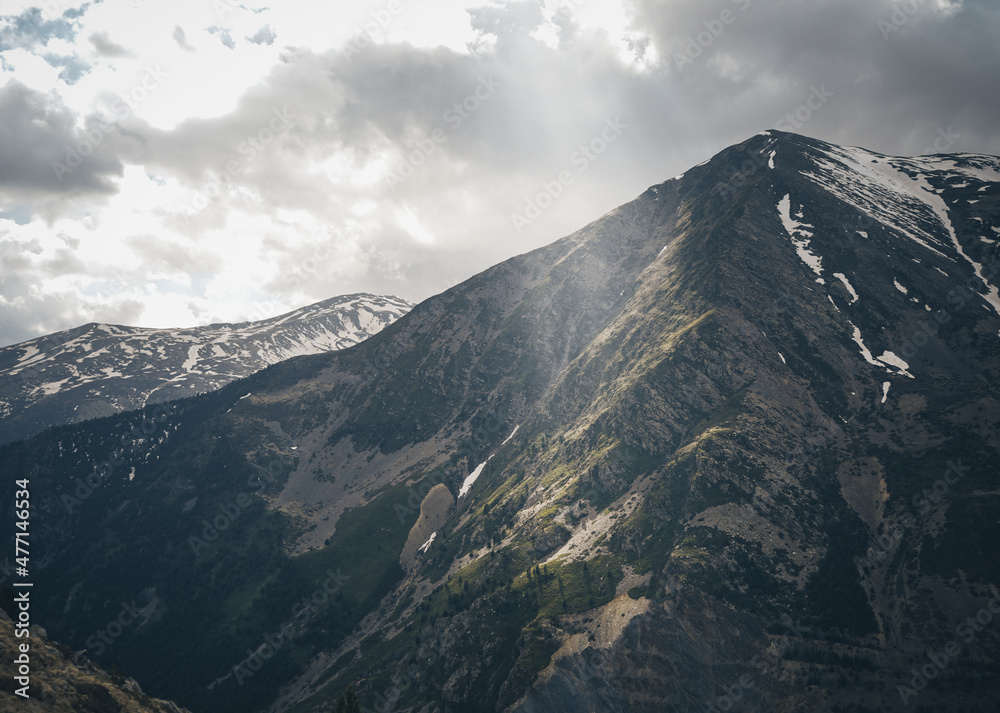 Landscape cloudy mountains (Vall fosca) Landscape cloudy mountains (Vall fosca)