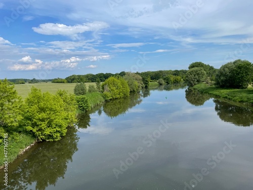 Fototapeta Naklejka Na Ścianę i Meble -  Fluss Saale in Sachsen-Anhalt