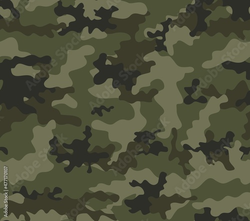  Forest camouflage pattern, vector military uniform pattern, classic green texture.