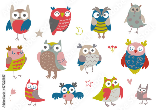 Cute owls  collection of multicolored cartoon birds. A set of owls of different colors and sizes. Childrens vector illustration  isolate.