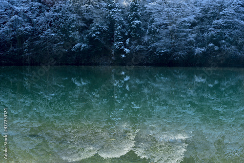 雪景色の笠置峡