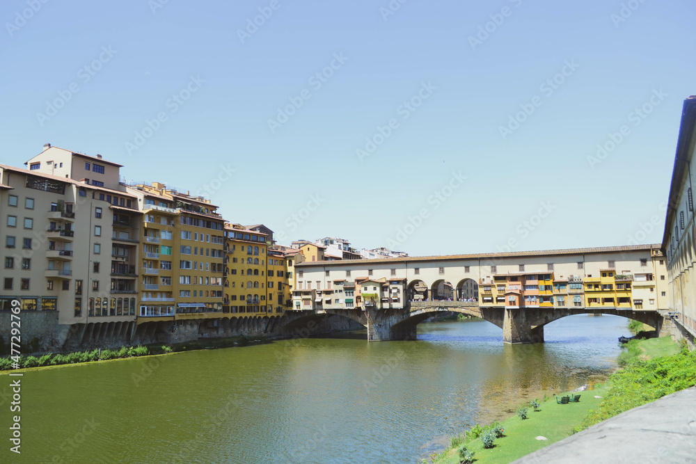 Puente Vecchio en la ciudad de Rom