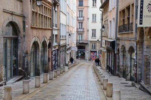 La montée de la grande côte, rue en pente typique dans le quartier Croix Rousse, ville de Lyon, département du Rhône, France