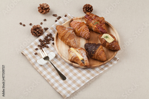 Croissant, croissant bread, bakery, brunch, food, food, ingredients, cooking, bread,