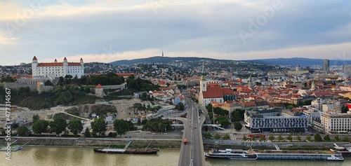 Photography Panoramic view of Bratislava city skyline with historic castle and Danube river