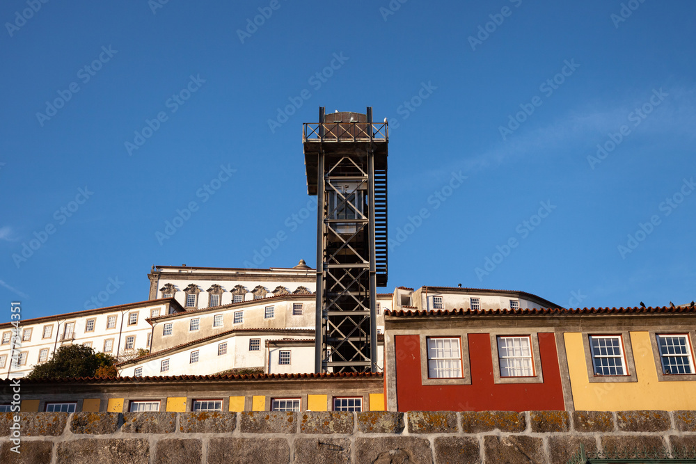 Elevator in Porto, Portugal Elevator in Porto, Portugal
