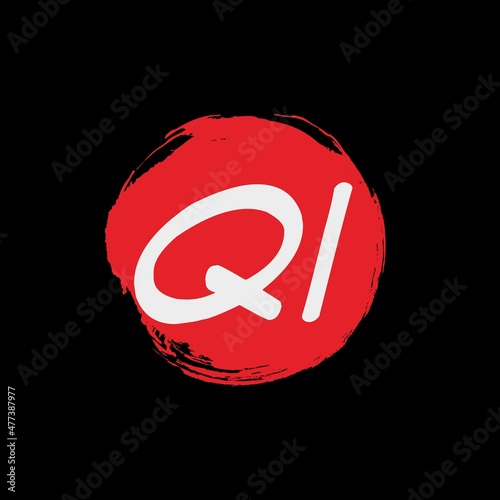 QI initial circle brush logo letter in simple design