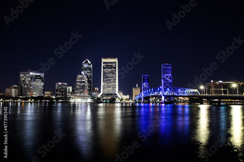 Jacksonville, FL Skyline © Debbie