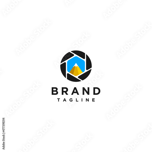 Mountain top in camera focus logo design in trendy style. Suitable for companies or individuals who focus on the world of photography.