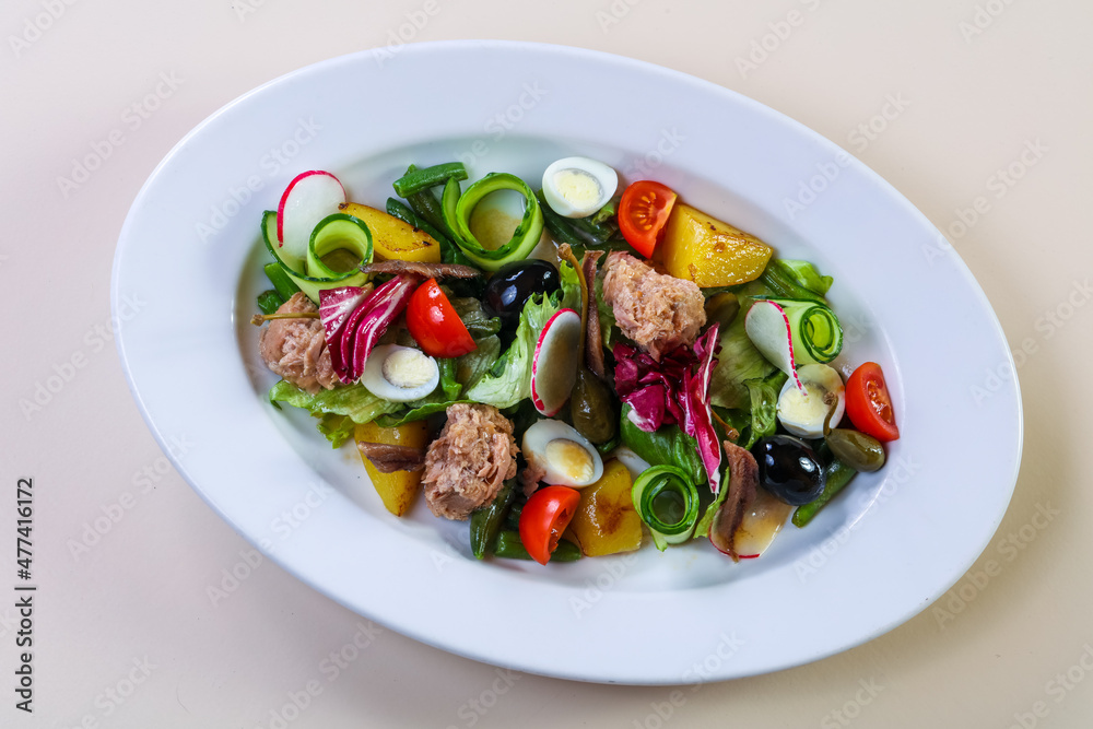 Tuna salad with vegetables Tuna salad with vegetables