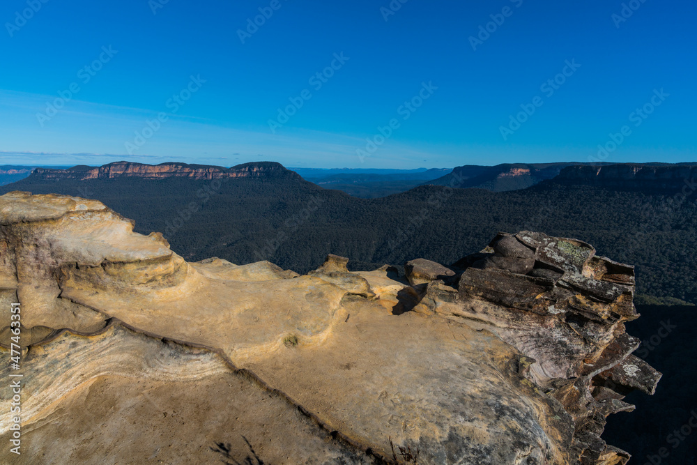 Obraz premium Off the Cliff 2