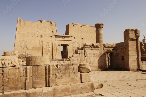 ancient temples in egypt