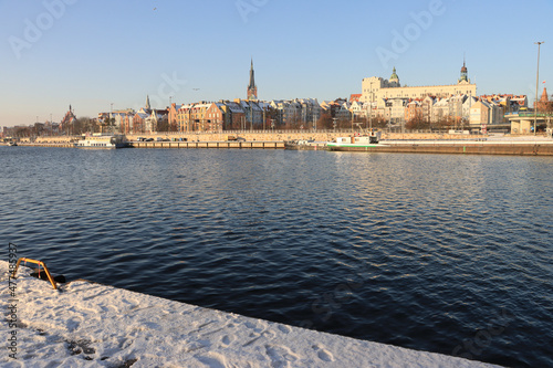 Winter in Stettin (Szczecin);  Altstadtpanorama von Lastadie photo