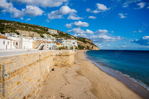 Bild auf Leinwand Saint James Fortress on the beach of Sesimbra, Portugal