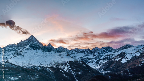 Tramonto sul Monviso