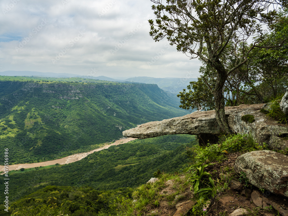 The Overhanging leopard rock with sweeping views over the majestic Umzimkulu River Gorge