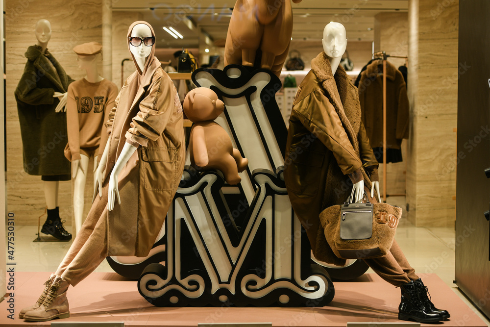 Max Mara luxury and fashionable clothes and accessories from new collection  2022, close up store show case Stock Photo | Adobe Stock