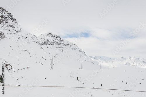 Bivio, Julierpass, Passstrasse, Bergstrasse, Passhöhe, Engadin, Alpen, Piz Turba, Piz Platta, Winter, Winterwanderweg, Wintersport, Graubünden, Schweiz 