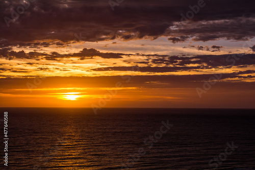 南の海に沈む太陽 © 昌英 宮谷