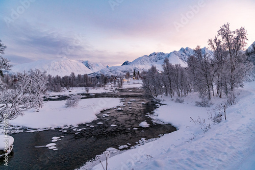 Winterlandschaften in den Lyngenfjord Alpen