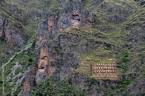 Wallpaper Mural Ruins of Olaytaytambo in the Sacred Valley, peru