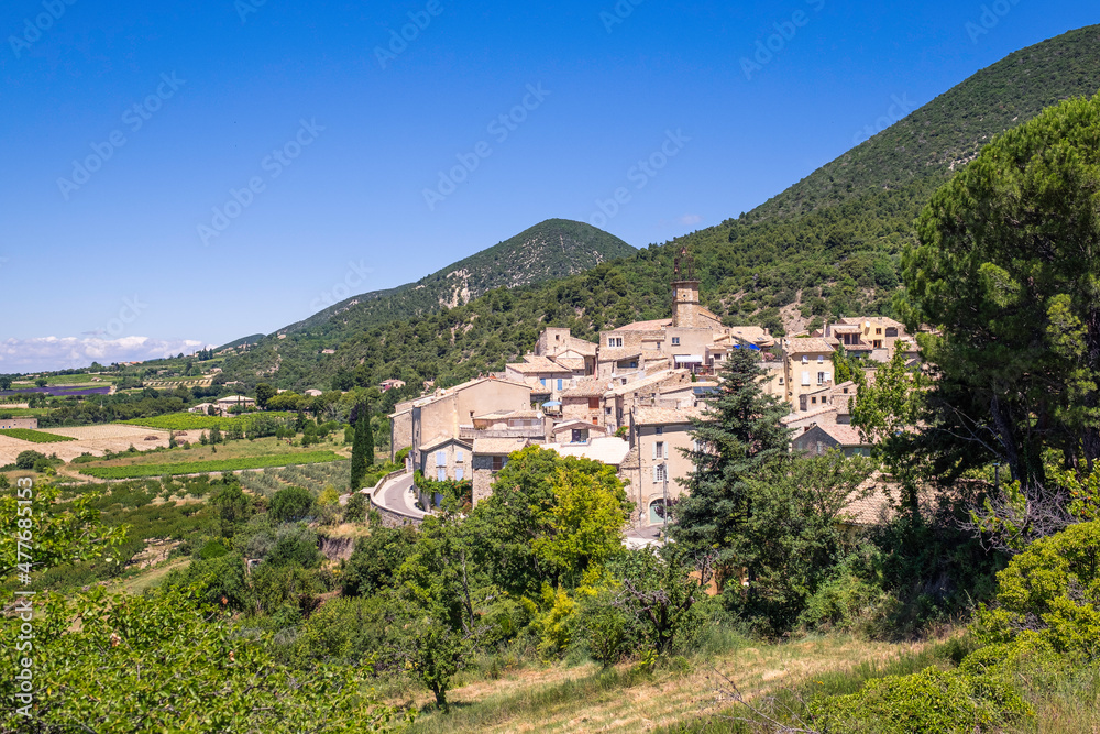 France, Drôme (26), le village de Venterol parmi 