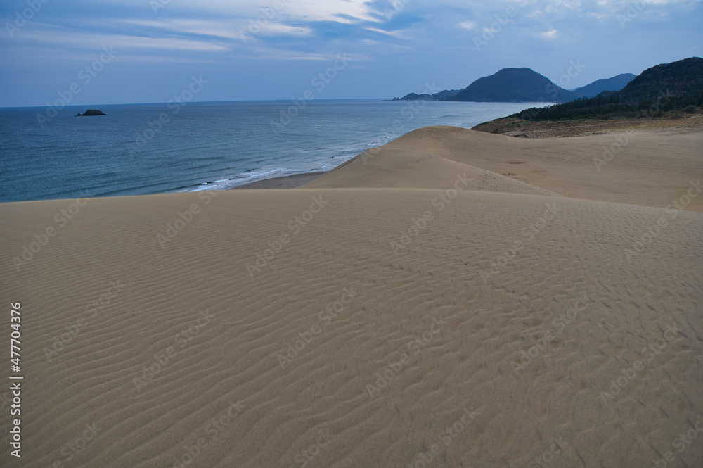 鳥取砂丘, 海岸, 砂丘, 風景, 水平線, 海, 空, 波, 雲, 青, 砂 鳥取砂丘, 海岸, 砂丘, 風景, 水平線, 海, 空, 波, 雲, 青, 砂
