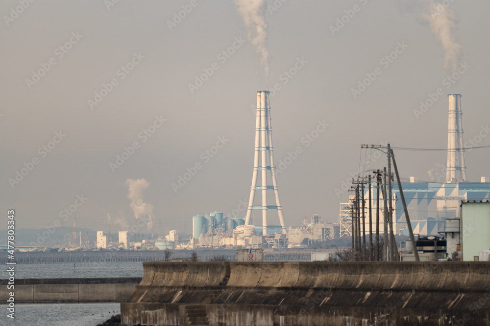 Obraz premium 煙突から出る煙