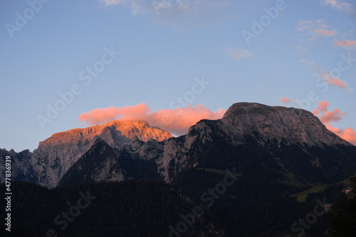 Berge Alpenglühen Sonnenuntergang Bergspitzen 