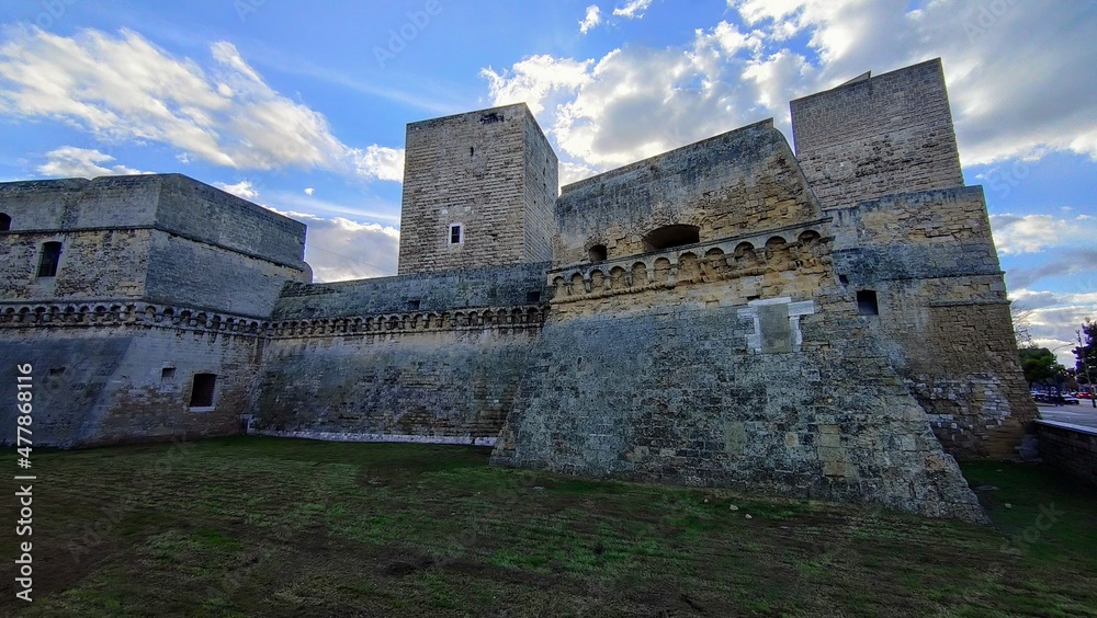 Château Normand-Souabe XIIème siècle BARI (Italie)