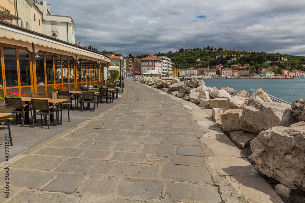 Seaside restaurants in Piran town, Slovenia Seaside restaurants in Piran town, Slovenia