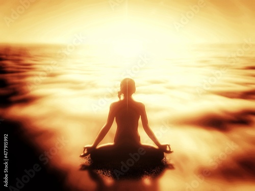 光を浴びて瞑想する女性のシルエット Fotobehang