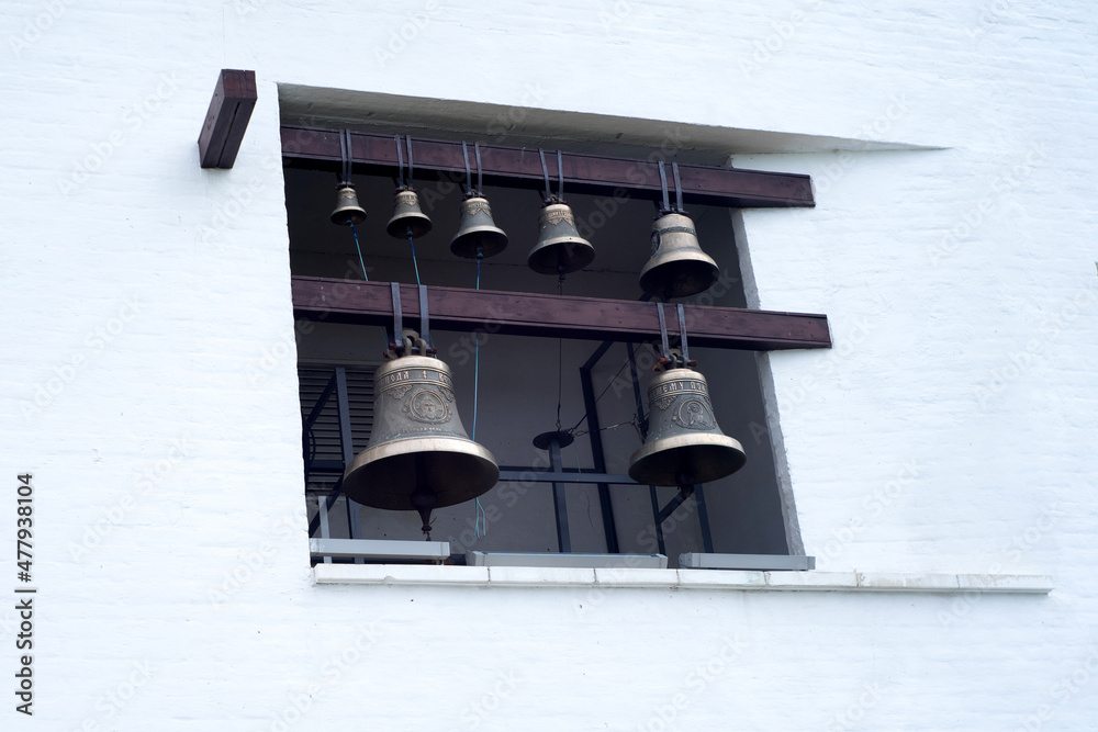 Obraz premium Close-up of small and large church bells in the Russian Orthodox Church. Religion