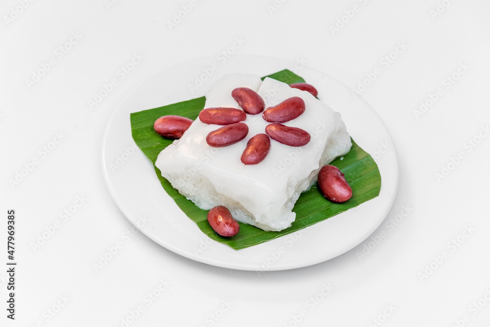 Thai Sweet Sticky Rice with Coconut Cake