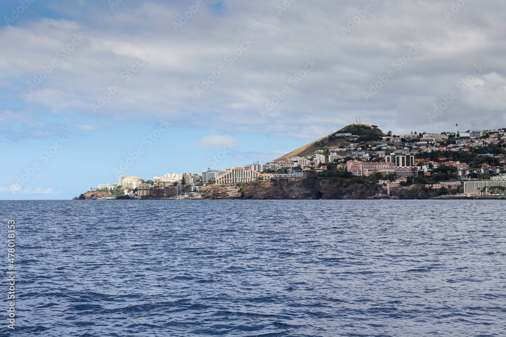 view of the coast from the sea
Madeita, Funchal